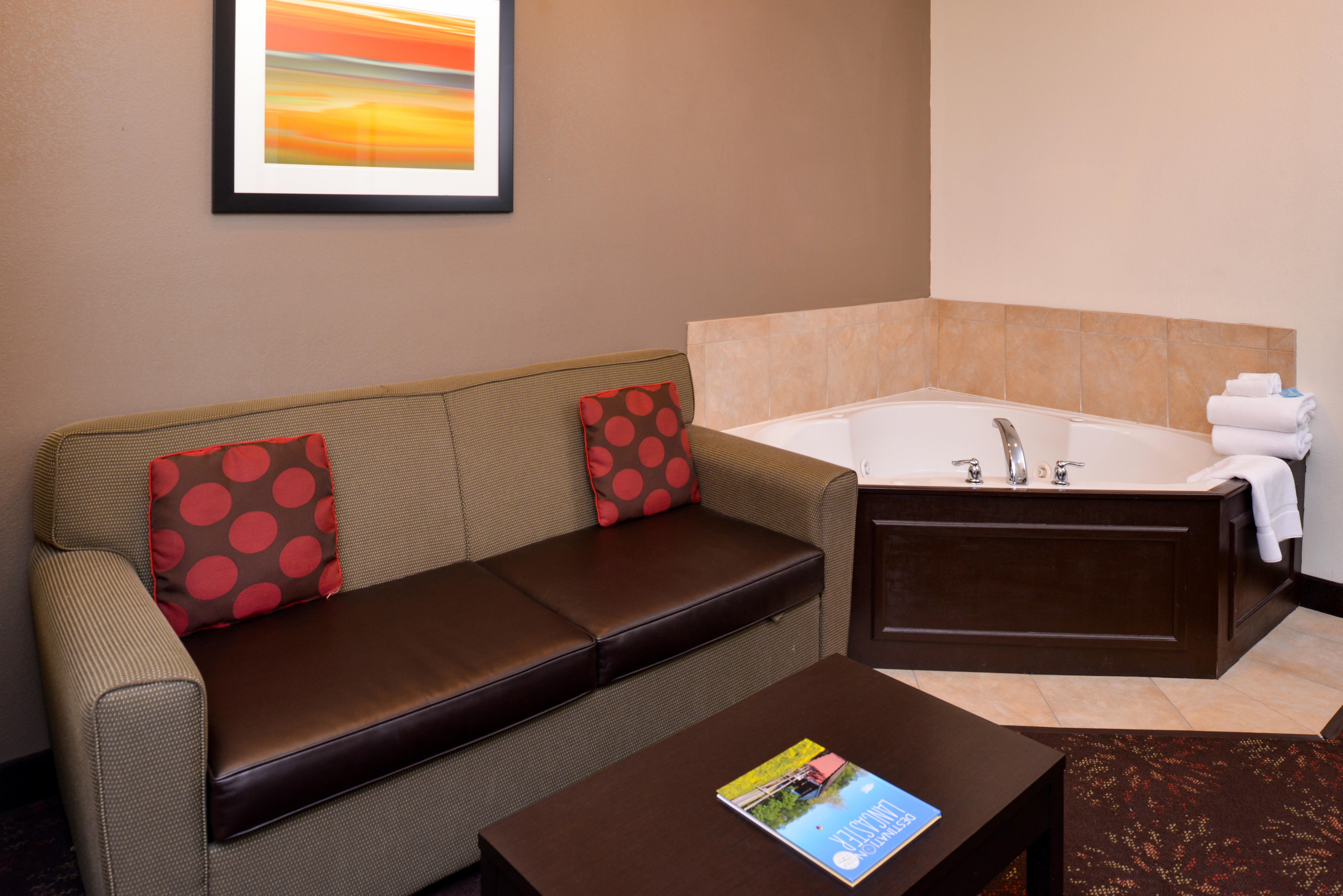 Holiday Inn Express Hotel & Suites Lancaster-Lititz By Ihg Esterno foto