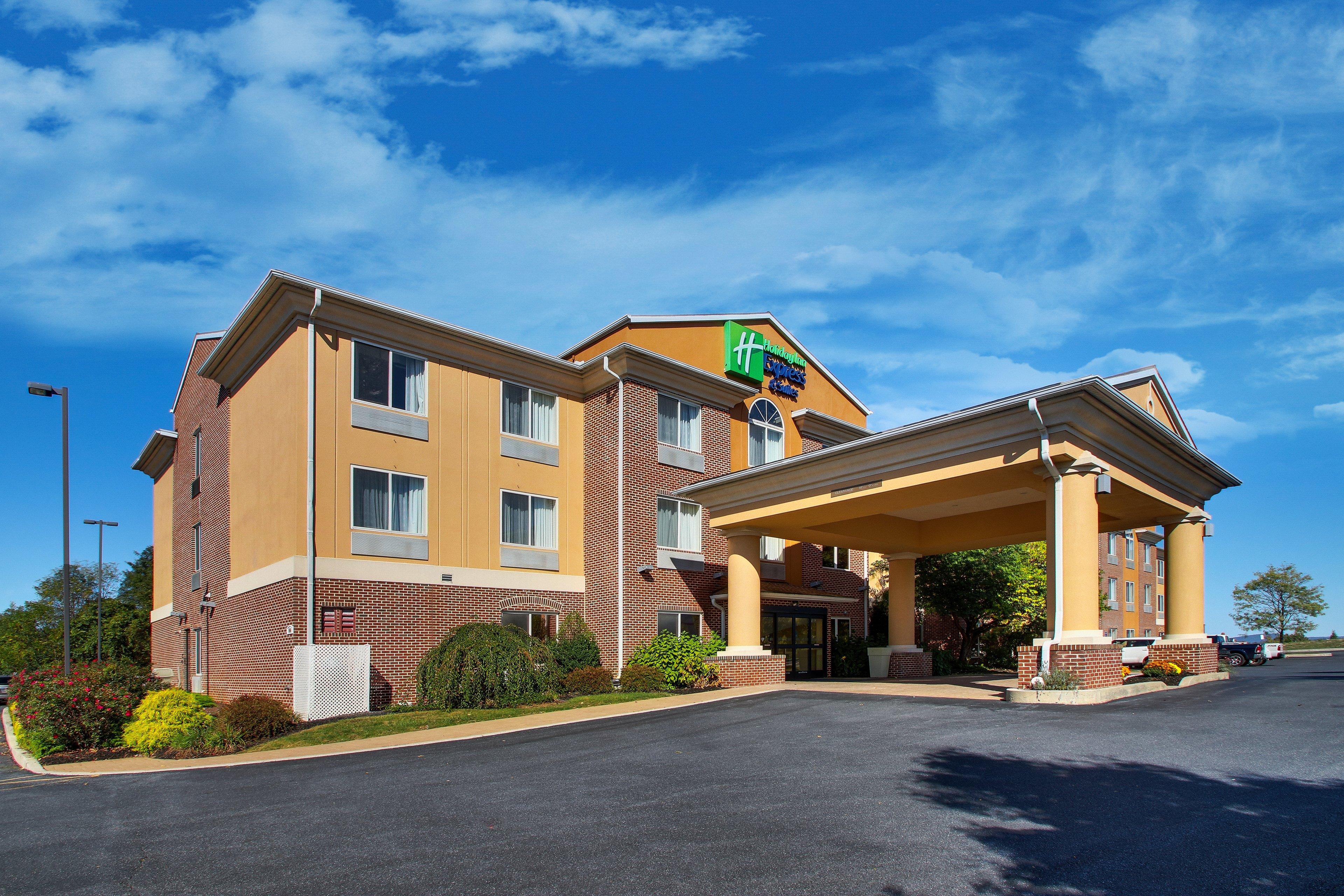 Holiday Inn Express Hotel & Suites Lancaster-Lititz By Ihg Esterno foto
