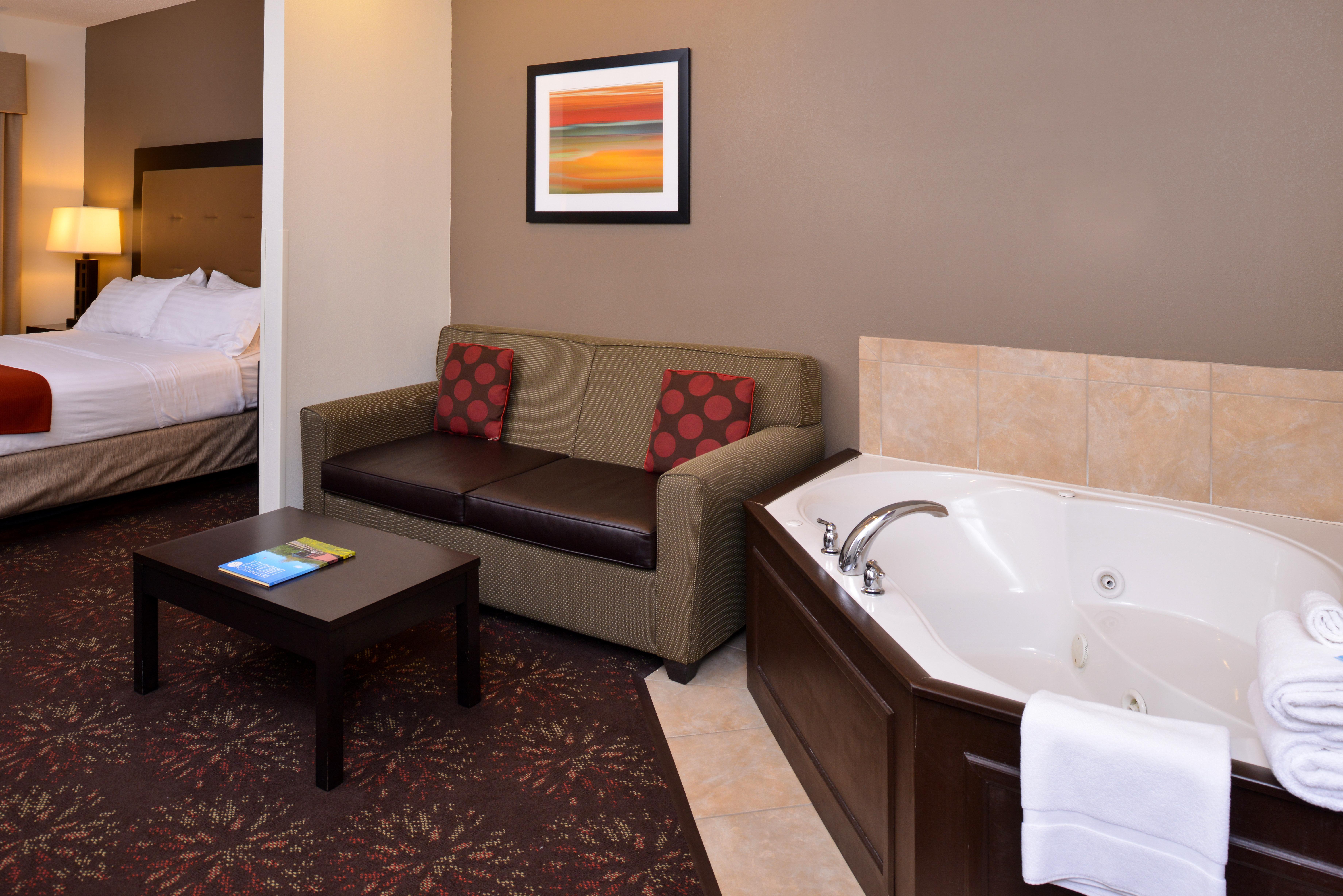 Holiday Inn Express Hotel & Suites Lancaster-Lititz By Ihg Esterno foto