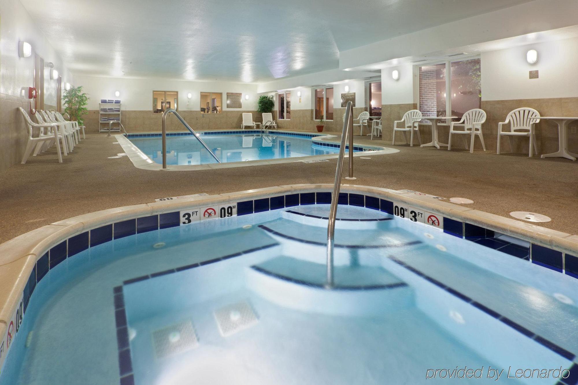 Holiday Inn Express Hotel & Suites Lancaster-Lititz By Ihg Servizi foto
